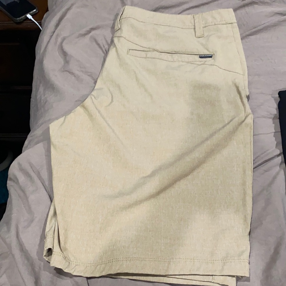 Volcom shorts